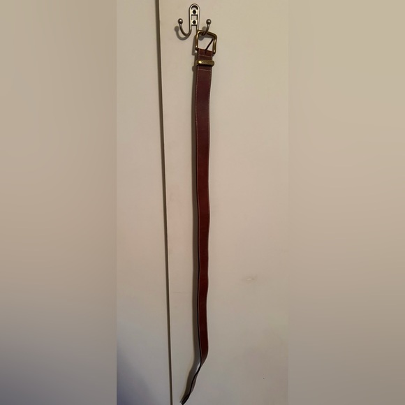 Carhartt Men’s Brown Leather Belt Size 40. Genuine Cowhide Leather A89 - Picture 2 of 4